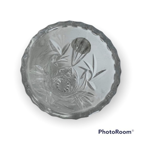 Lenox Crystal Bud Vase Pinwheel Cut Design - Picture 8 of 16